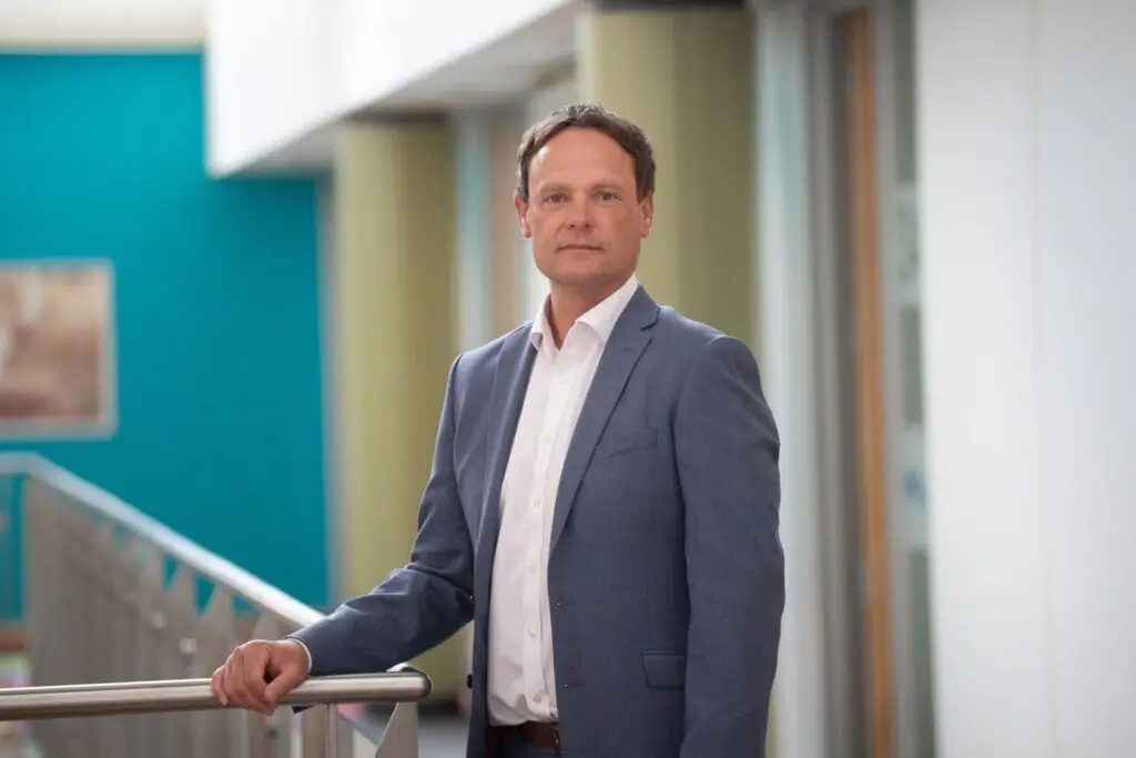 Rob Burton - Director